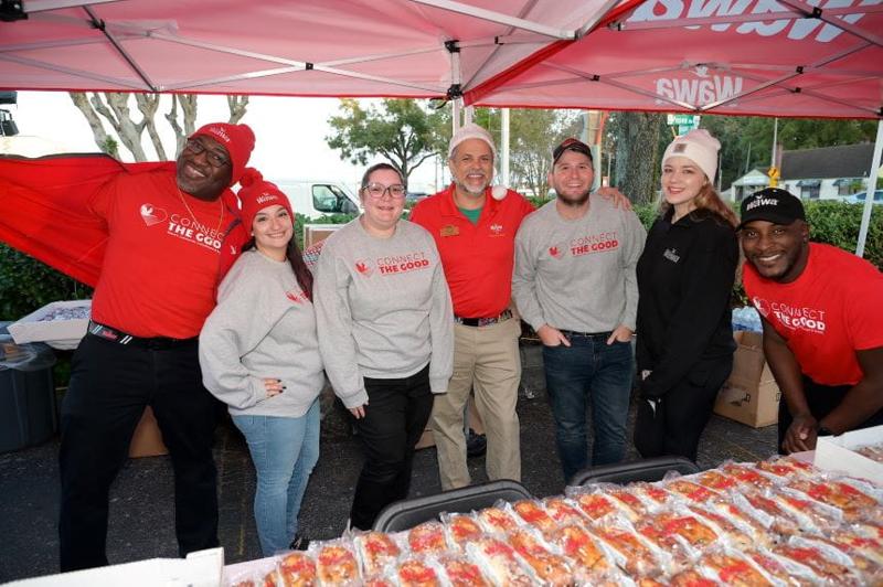 Wawa Spreads Holiday Cheer